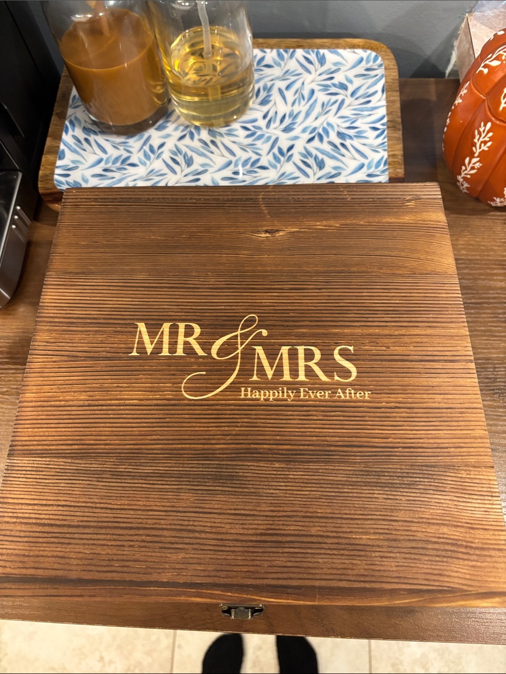 Amazon Brown Wood Mr & Mrs 'Happily Ever After' Keepsake Box with Gold Lettering